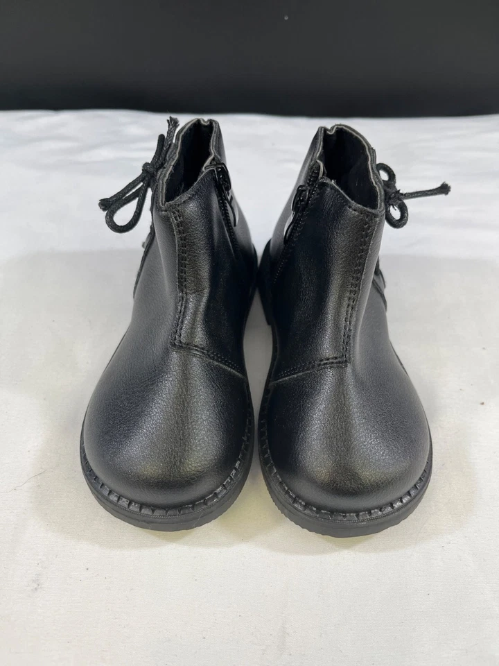 Baby Girl's Black Shoes/Booties Size 27 (10) SKU 5956 - Image 2 of 4