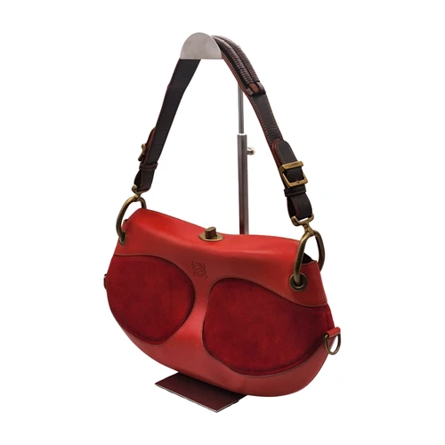 Bolso de hombro Loewe Anagram Turn Lock cuero rojo bolsa antipolvo usado - Imagen 2 de 8