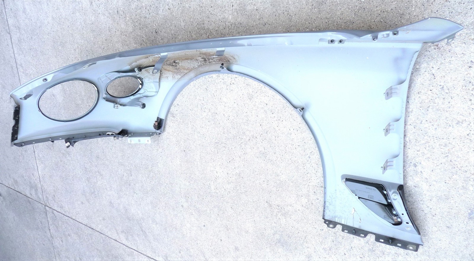 2019-2024 Bentley Continental GT GTC Front Right Fender Panel Wing 3SD821102R OE