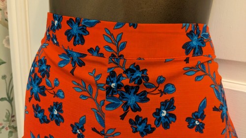 Ladies Red And Blue Floral Fluttery Shorts Papaya 12 - Picture 2 of 4