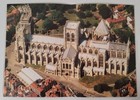 Foto 8 di 12