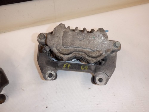 2009 Pontiac G8 Brake Calipers Front and Back OEM - Picture 5 of 10