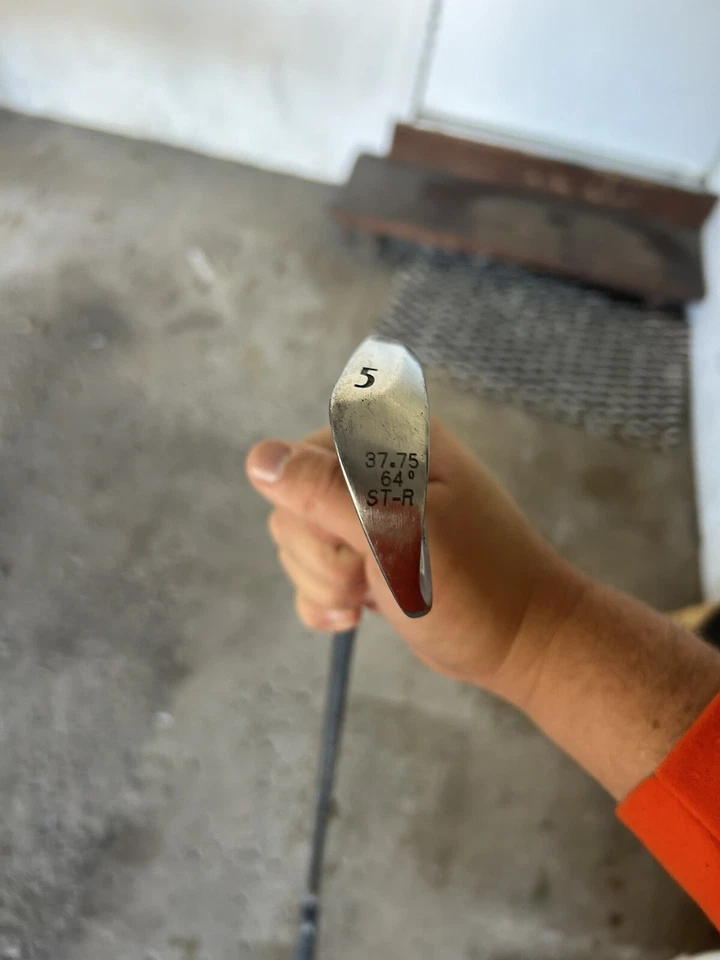 Hierro Titleist DCI 962 5 - mano derecha - True Temper Gold R300 eje regular Foto 4 de 4