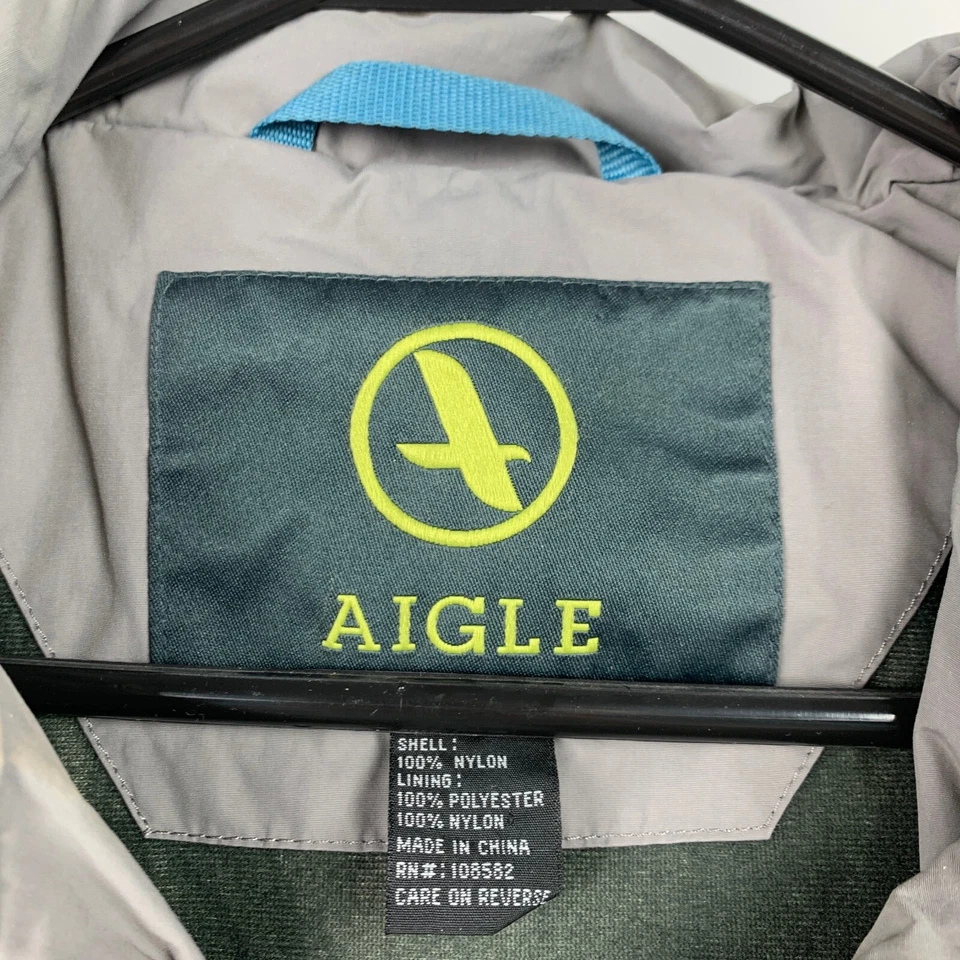 Chaqueta cortavientos Aigle gris cremallera completa agarre para el sol nailon a presión para hombre mediana Foto 2 de 4