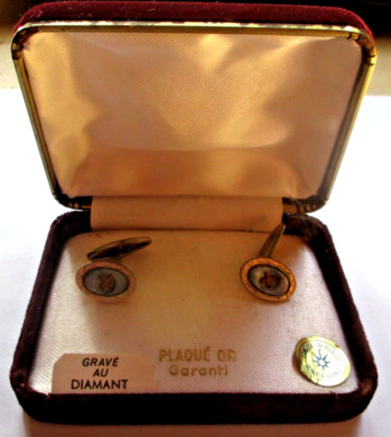 Paire De Boutons De Manchette Anciens Plaqué Or Gravé - Avec Coffret D'origine, Superbe état Vintage