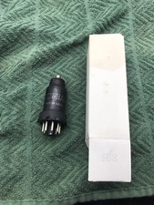 KEN-RAD NOS Vintage Vacuum Tube Model 6B8 Metal For Radios Amplifiers