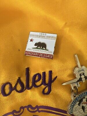 LIONS CLUB International VEST Size LG w/ Pins & Name Tag Pre-owned Vtg CLEAN