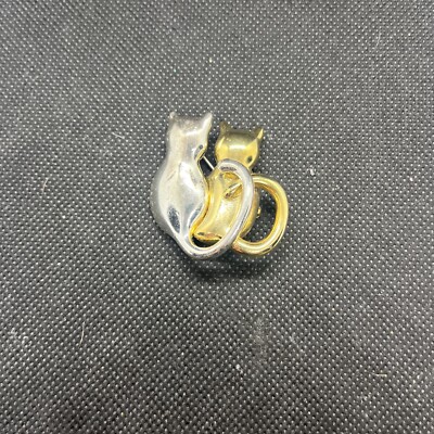 Vintage Gold/Silver Tone Two Cats Sitting Together Brooch Pin