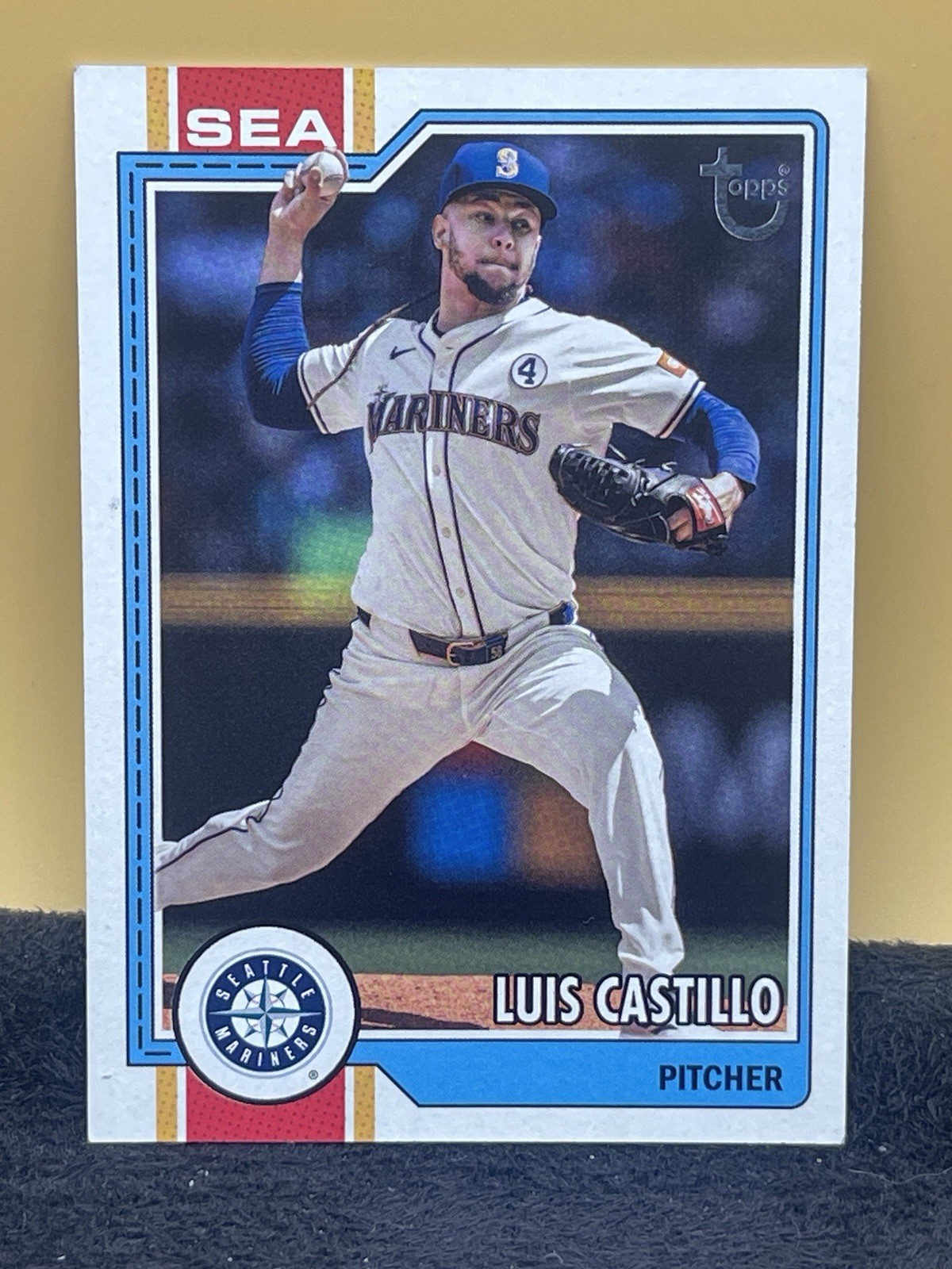 2026 Topps LUIS CASTILLO 82/99 Team Color Border Variation #507 Mariners