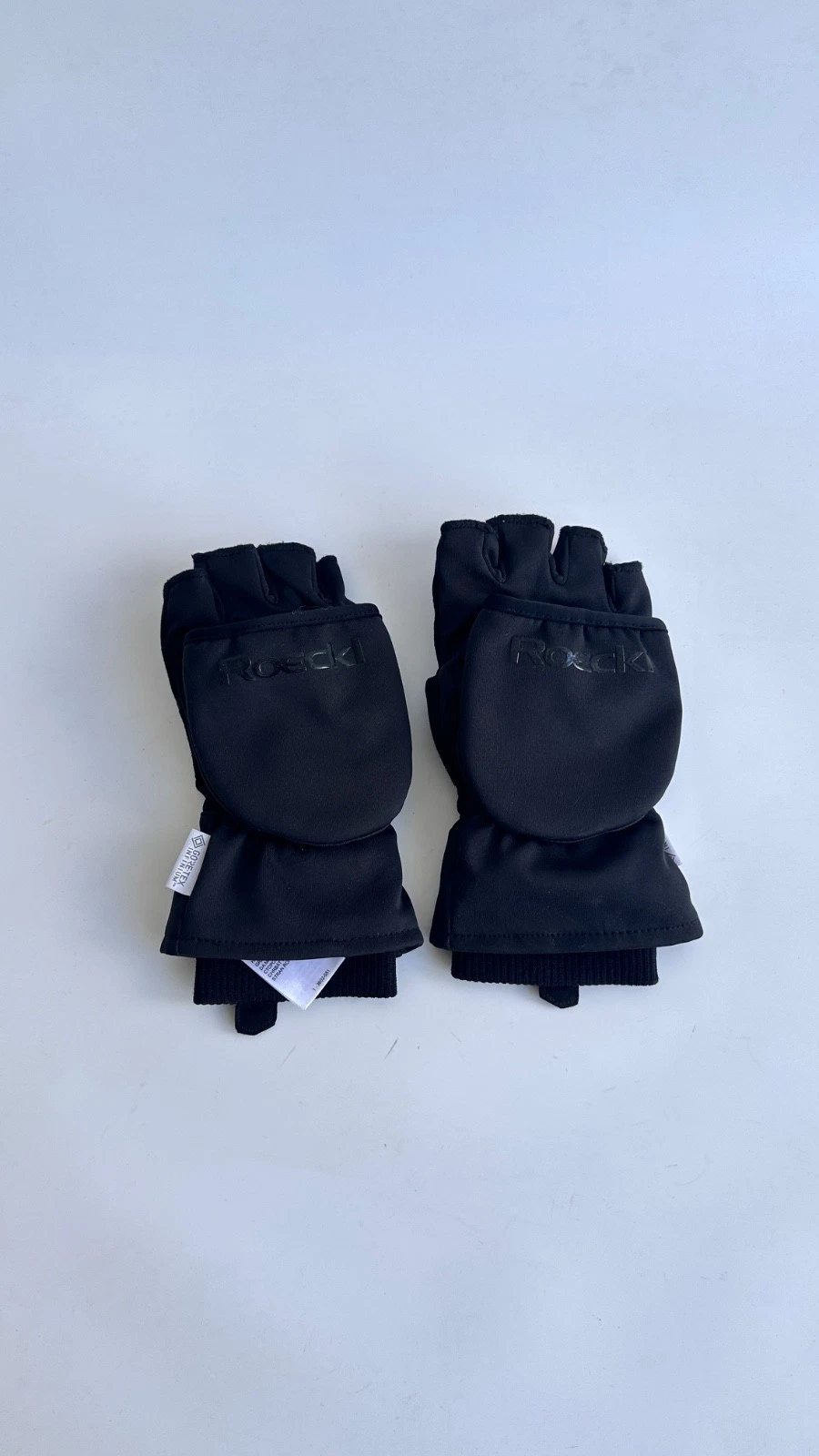 Roeckl Sports Winter Cycling Hiking Glomitts Flap Gloves Gore Tex Black Size XL
Opens in a new windo