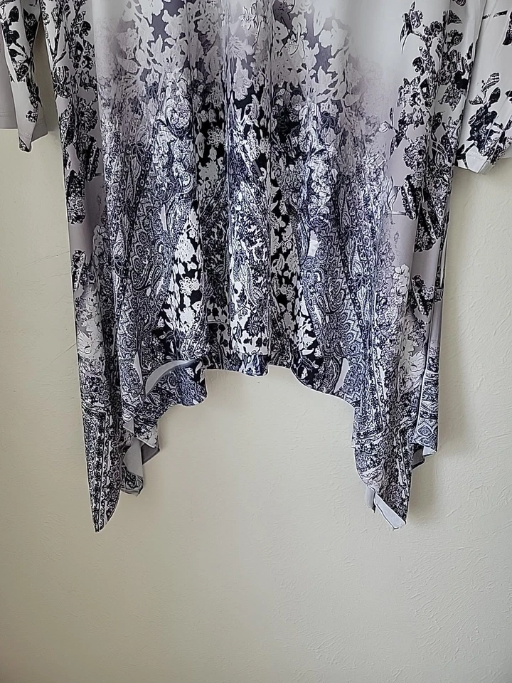 ONE WORLD Tunic Top or Dress 2XL White Black Stretch Sharkbite Hem Festival  - Image 4 of 4