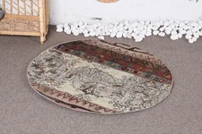 Decorative Rug, 3x3 ft Beige Ikat Pattern