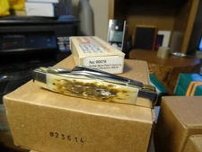 CASE XX MEDIUM STOCKMAN 3.625" AMBER BONE HANDLE 63032CV BLADES CA-079 A BEAUTY