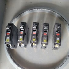 Lot of 5 Square D Circuit Breaker, 15A, 10kA, 120/240V 