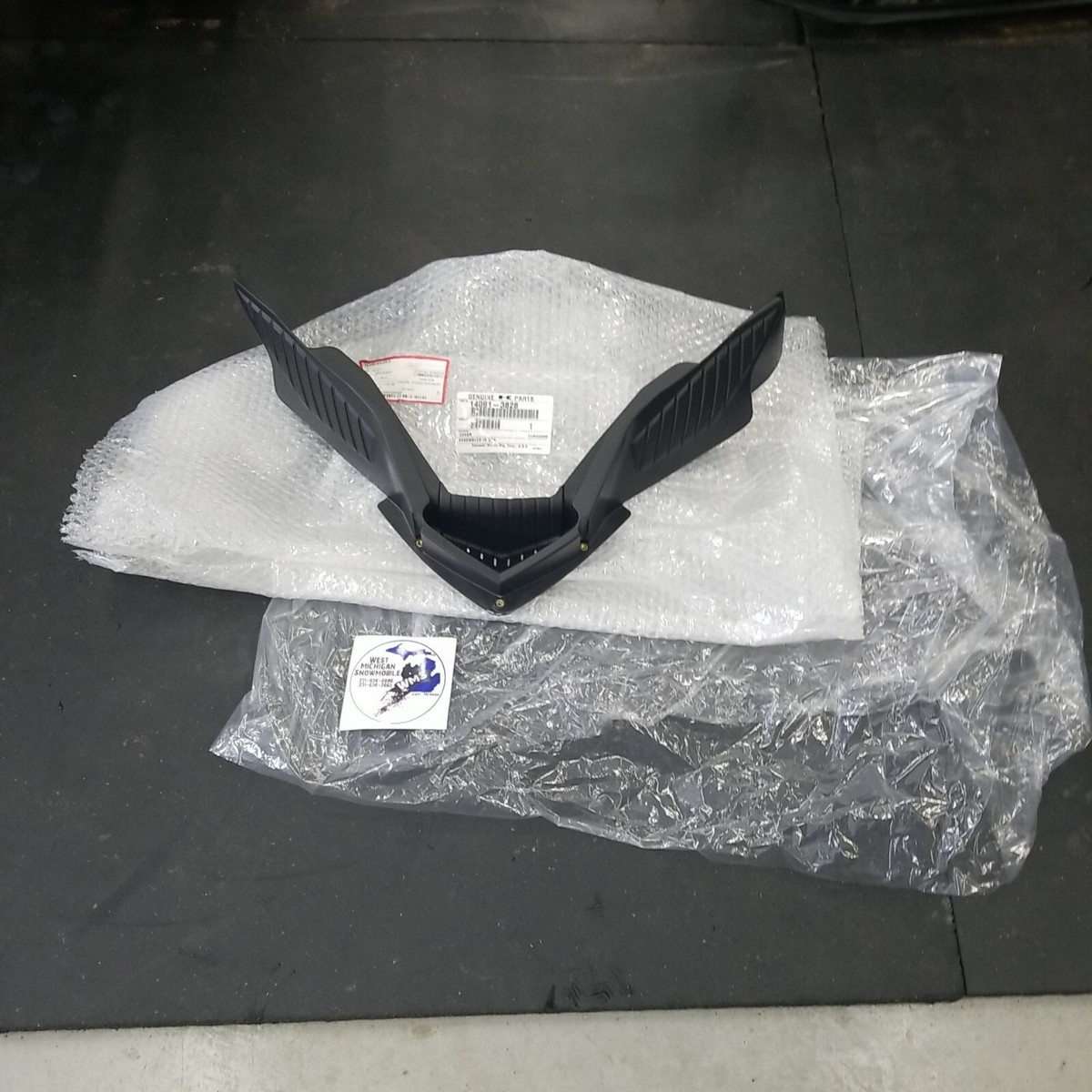 RT-89183専用です 2006 2007 Kawasaki Ninja Zx10r OEM Airbox Holder 14079-0018