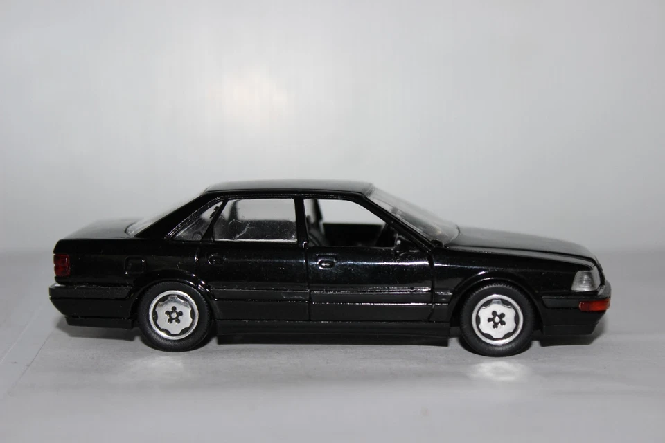 SCHABAK 1024 Audi V8 Scale 1:43 — 第 4/4 张图片