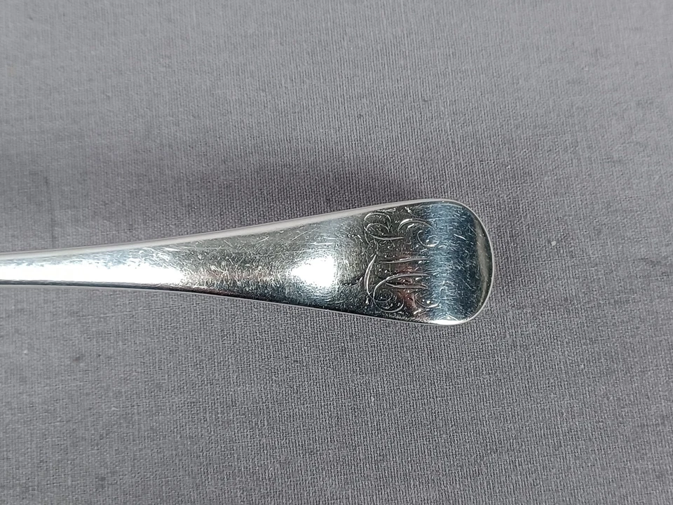 Peter & Ann Bateman London colher de prata esterlina monogramada GML C. 1797 A - Imagem 2 de 4