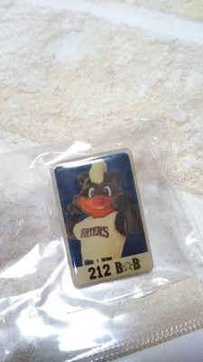 NipponHam Fighters Mascot PBadge BB 200Hokkaido Shimbun 3w