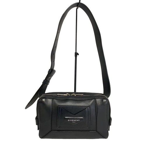 Givenchy Belt Bag Crossbody Bag Authentic Hip Bag with Logo Black Leather Unisex