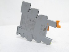 238079 Old-Stock; Phoenix PLC-BSC-24DC/21 Relay Socket 2966016; 24VDC; 5-Pin
