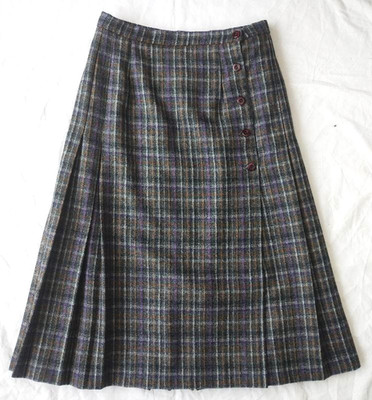 Dereta Vintage Rock - reine Wolle Tweed Karo Stoff - Full Plissee Style - S/XS