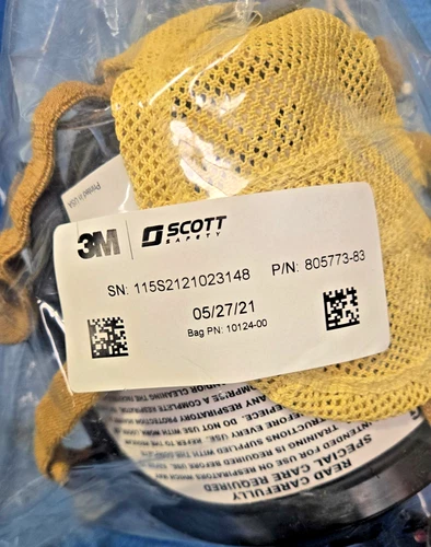 Scott 3M Safety AV-3000 Full Face Mask Sure Seal Respirator Large NEW