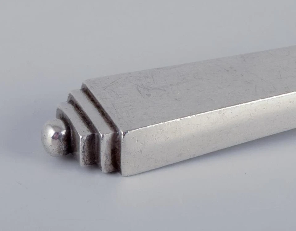 Georg Jensen Pyramid. Carving fork in sterling silver. - Image 3 of 4