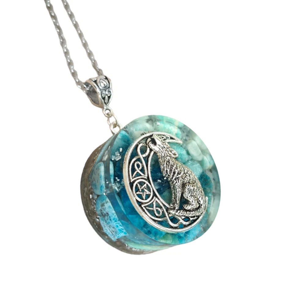 Colgante Orgonita Orgón Media Luna Wicca Lobo Apatita Amazonita Collar Amuleto Foto 4 de 4