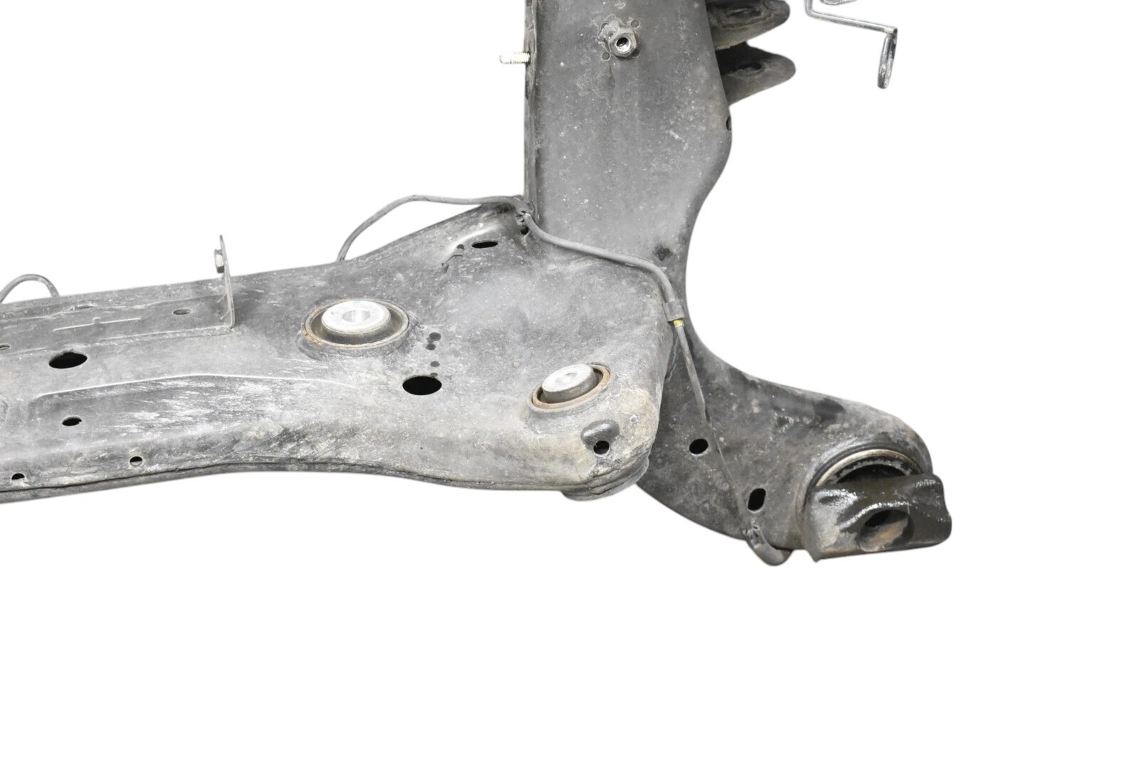 14-19 Maserati Quattroporte Rear Suspension Subframe Cross Member 670007569 OEM
