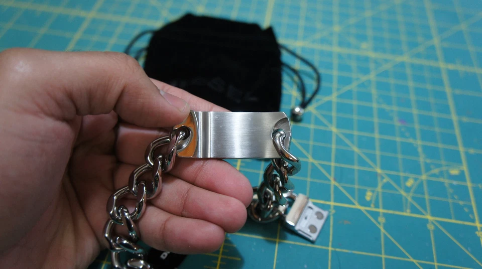 Pulsera Diesel 00s Nueva Con Etiquetas Y2k Punk Gruesa De Colección Nos Foto 3 de 4