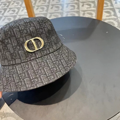 Chapeau seau Christian Dior noir monogramme avec emblème CD