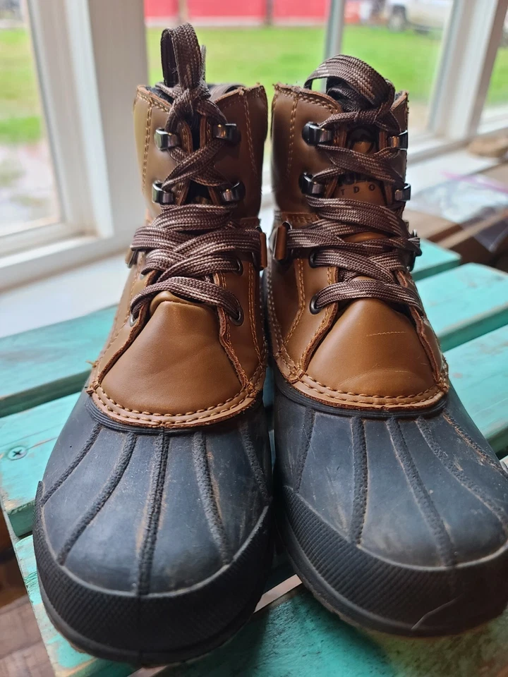 Magellan Boots YOUTH Size 1 Outdoor Duck Style Boots - Image 2 of 4