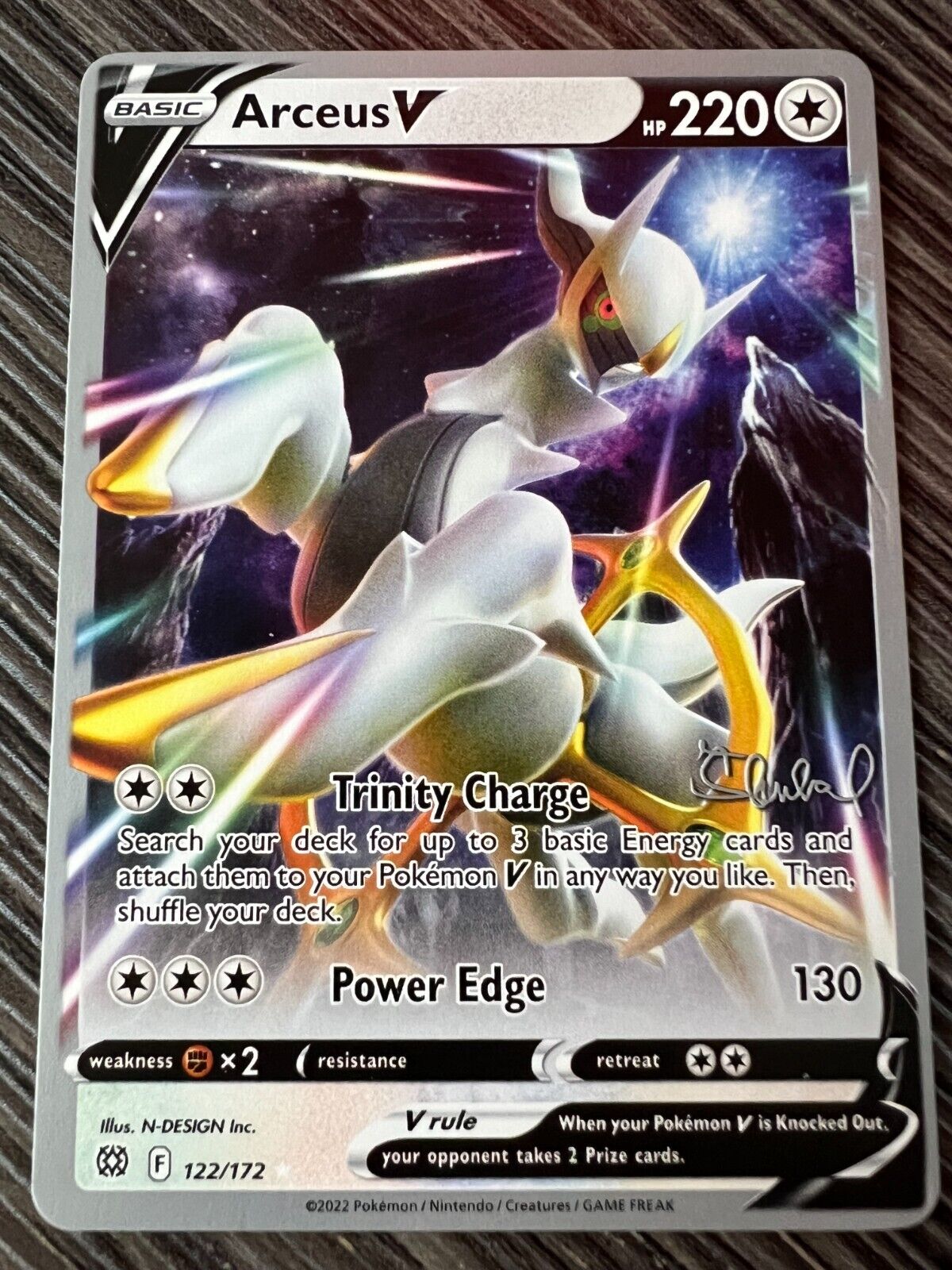 Arceus V, Pokémon