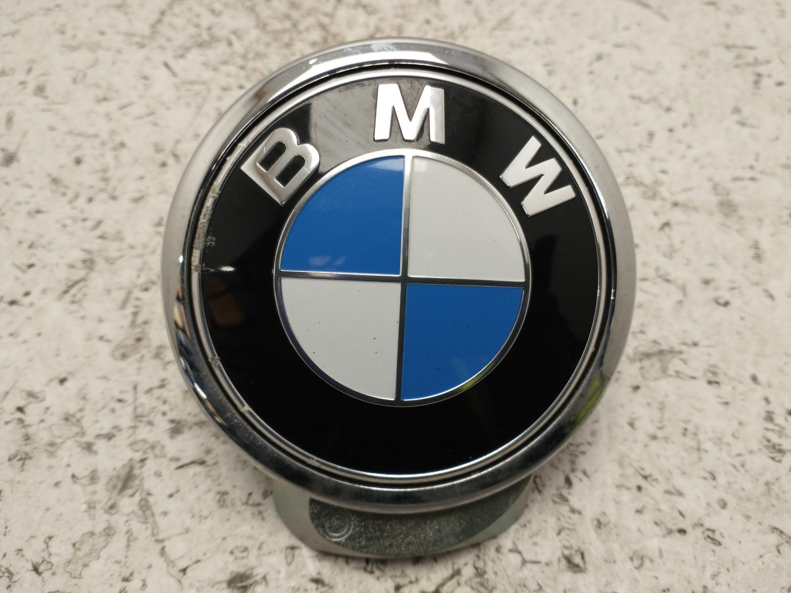 Genuine BMW 6 Series Boot Release Switch/badge F06 F12 F13 
