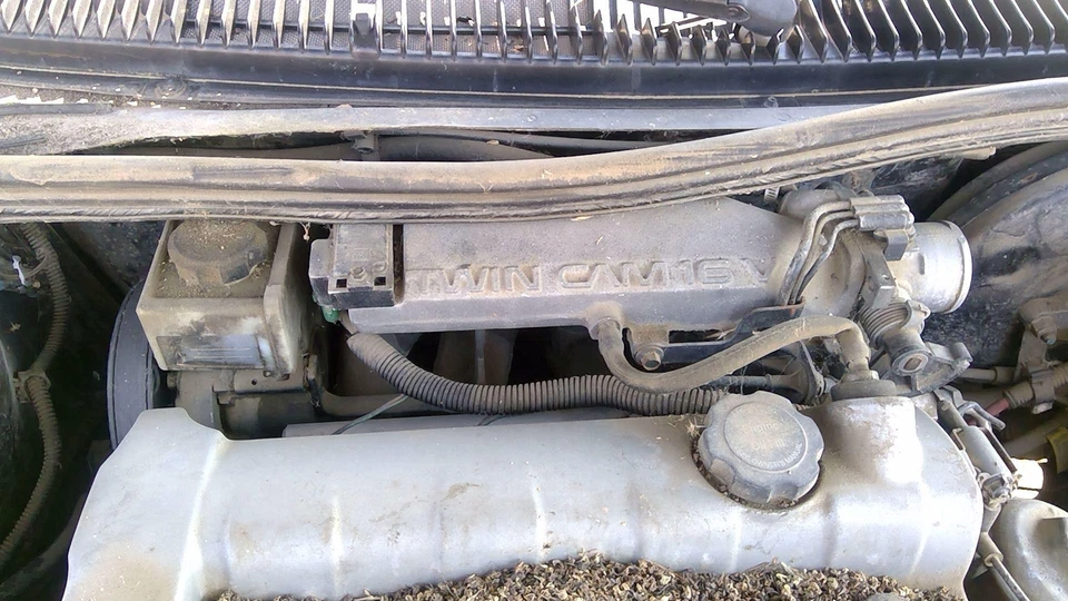 1991 1992 1993 1994 Saturn Sw2 Intake Manifold Oem Dohc - Image 2 of 4