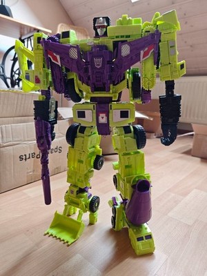 Transformers Combiner Wars Devastator