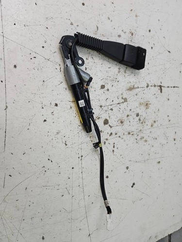 BMW X3 F25 2014 Vorne links Gurtschloss vorne 7256645 TAJ26435