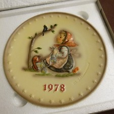 1978 M.J. Hummel - Annual Plate -  Happy Pastime  - MINT in Box
