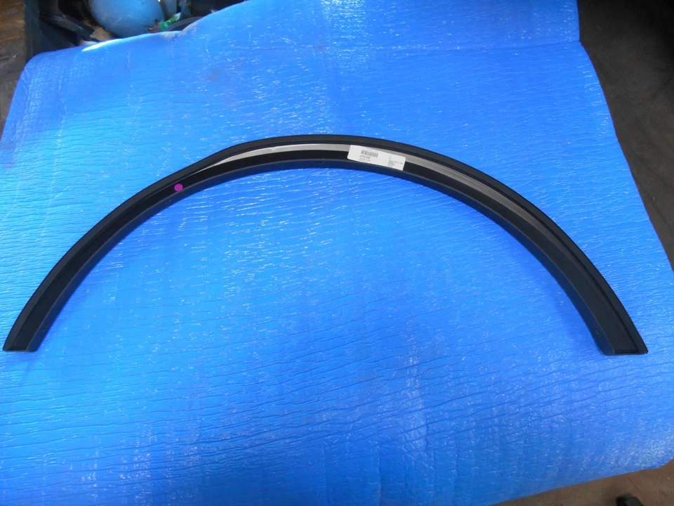 NEW OEM 2015-2019 Subaru Outback Right Rear Fender Flare 037815RR - Image 2 of 2