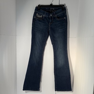 apt 9 women s bootcut jeans size 2 with detailed pockets