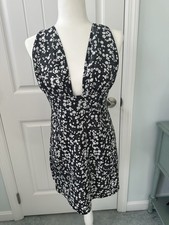 Black White Floral Deep V-Neck Strappy Tie Mini Fit & Flare Dress L