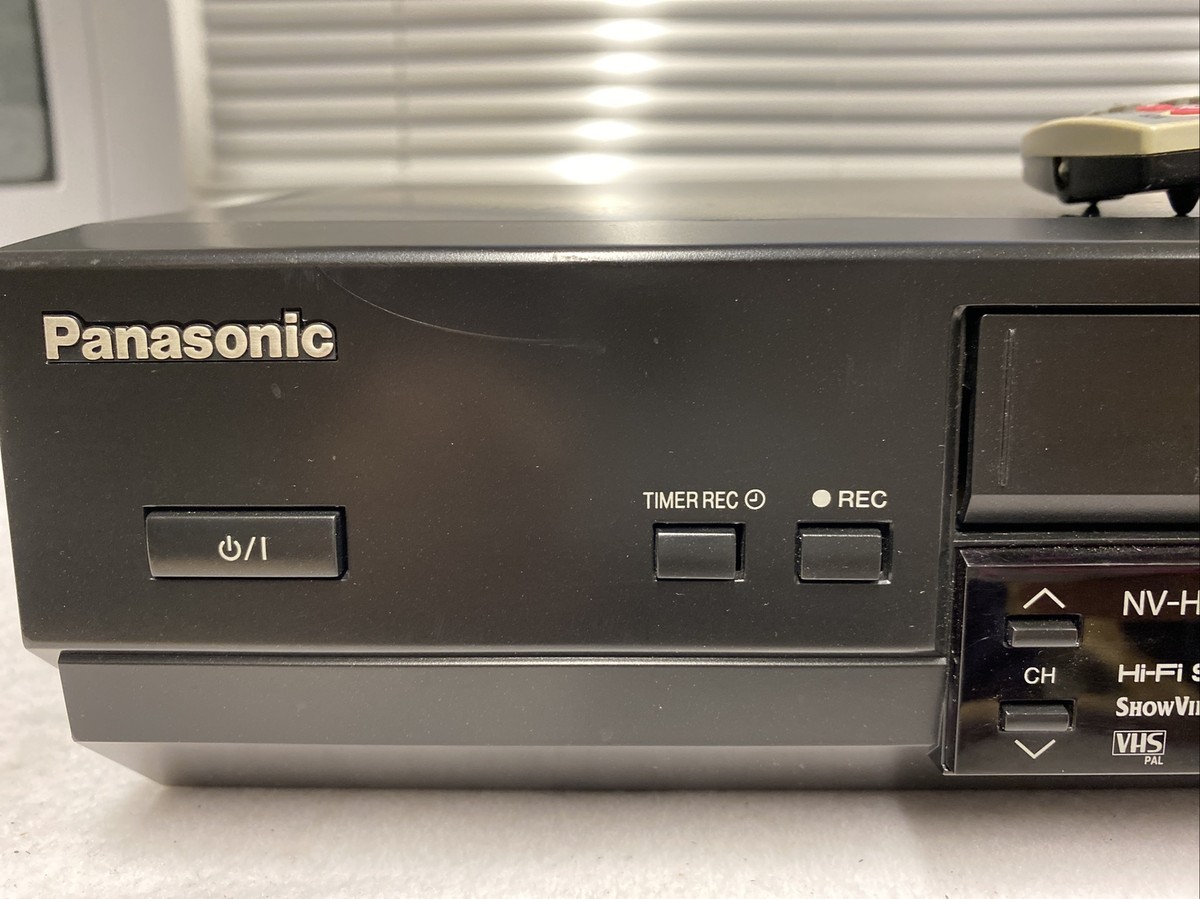 Panasonic NV-HV61 S-VHS High-End Videorecorder inkl. FB, 2J