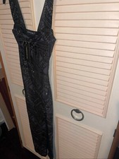 Pretty LittleThing Black Velvet Glitter Square Neck split Midi Dress