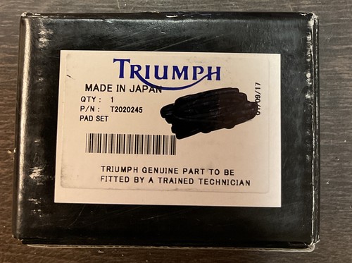Triumph Brake Pad Set PN #T2020245 In Stock & Ready To Ship! #S590. - Picture 4 of 5