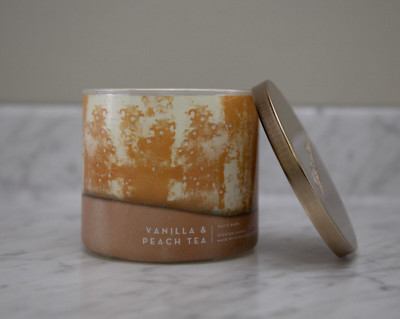 Bath & Body Works Vanilla & Peach Tea Large 3 Wick 14.5 oz Candle