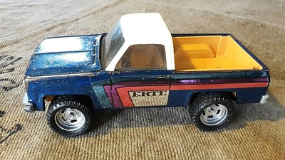toy chevy truck