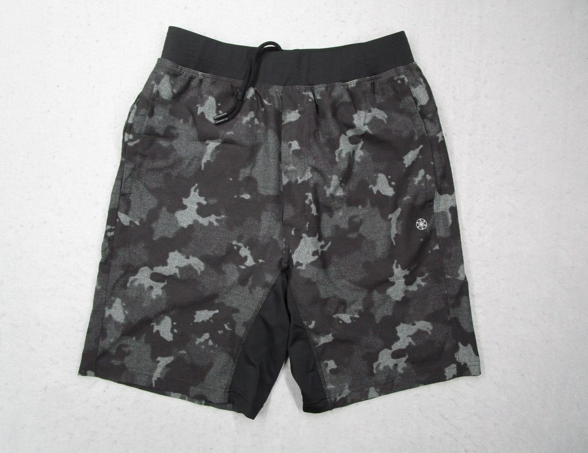 Gaiam Shorts Mens Small Black Camo Active Athletic Pockets