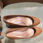 DKNY Women's Tan Cork Wedge Heel Pointed Toe Slip-On Logo Accent Size 10 — photo 2