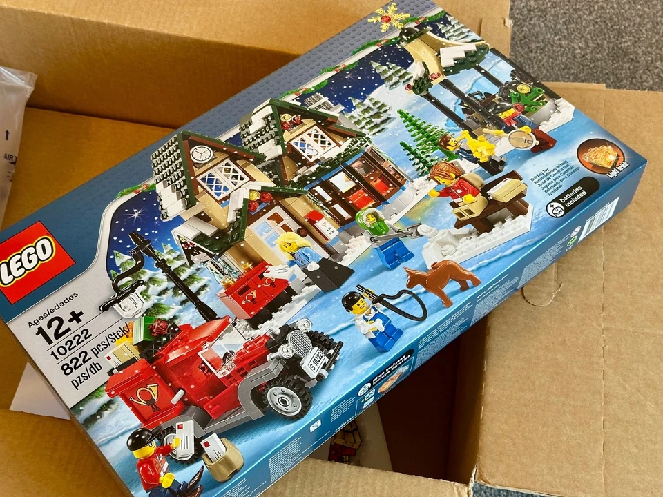 Lego 10222 Winter Village Post Office Near Mint 2012 Retired, Complete, Unopened - Image 2 of 4