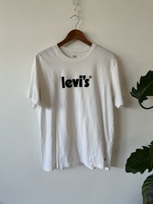 Levi's Medium T-Shirt Large Logo Used Excellent Condition 100 Cotton Red Tab